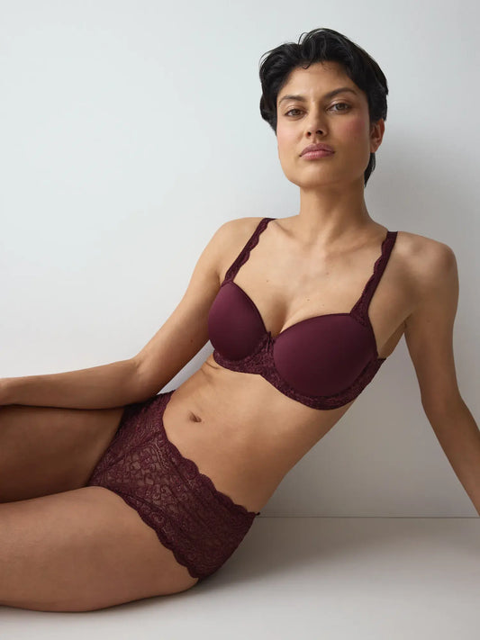 Triumph voorgevormde Spacer BH Amourette WP R* - Claret (7291)
