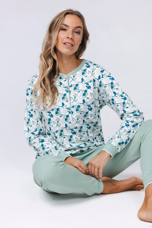 Pastunette Pyjama met boorden - serie Sangria Nights 121252-110-1 - Groen
