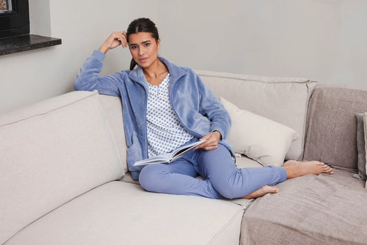 Pastunette Pyjama met stippen design - Blue Fog 121252-146-1 - Blauw