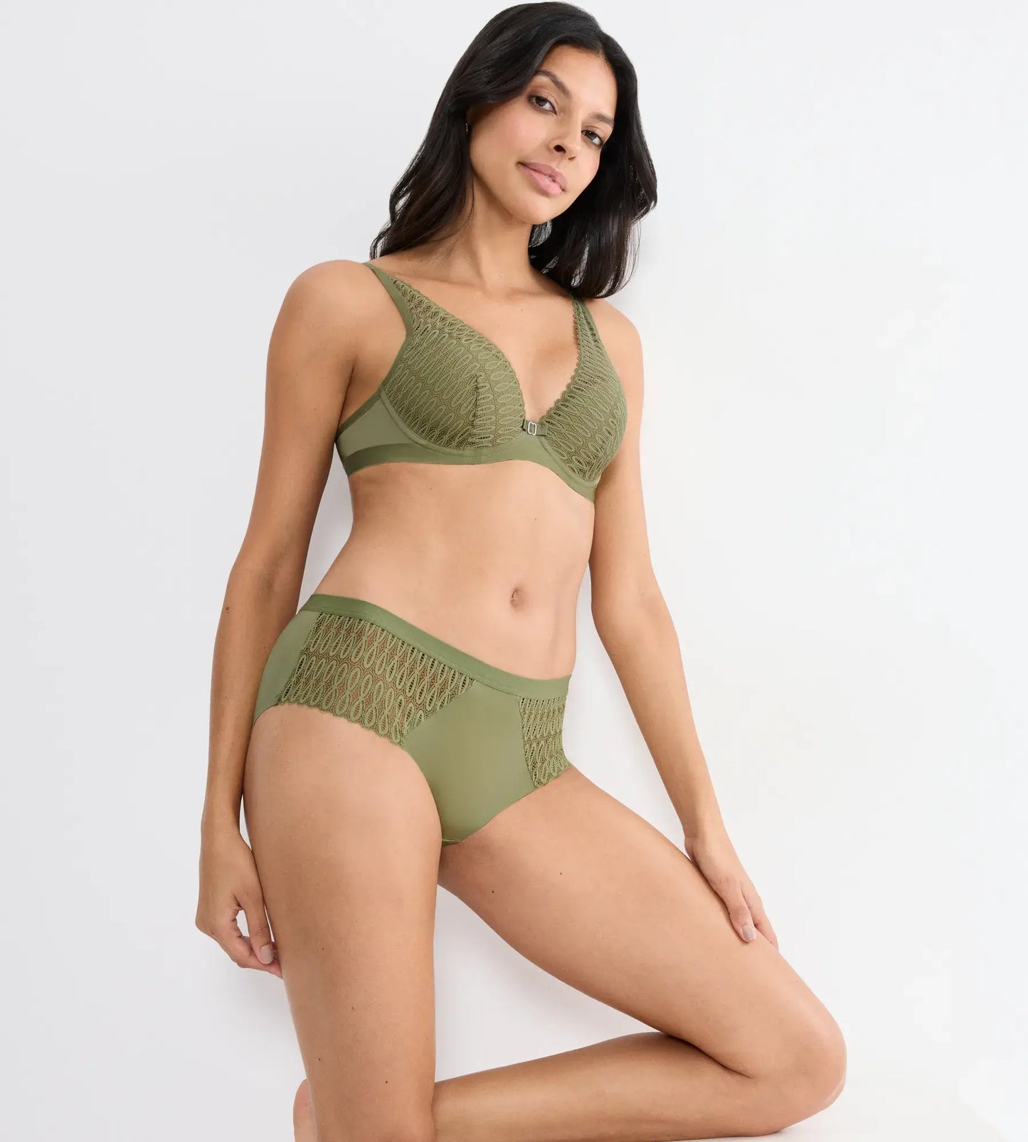 Triumph hipster - Aura spotlight T Maxi R* - 7855 Olive gold