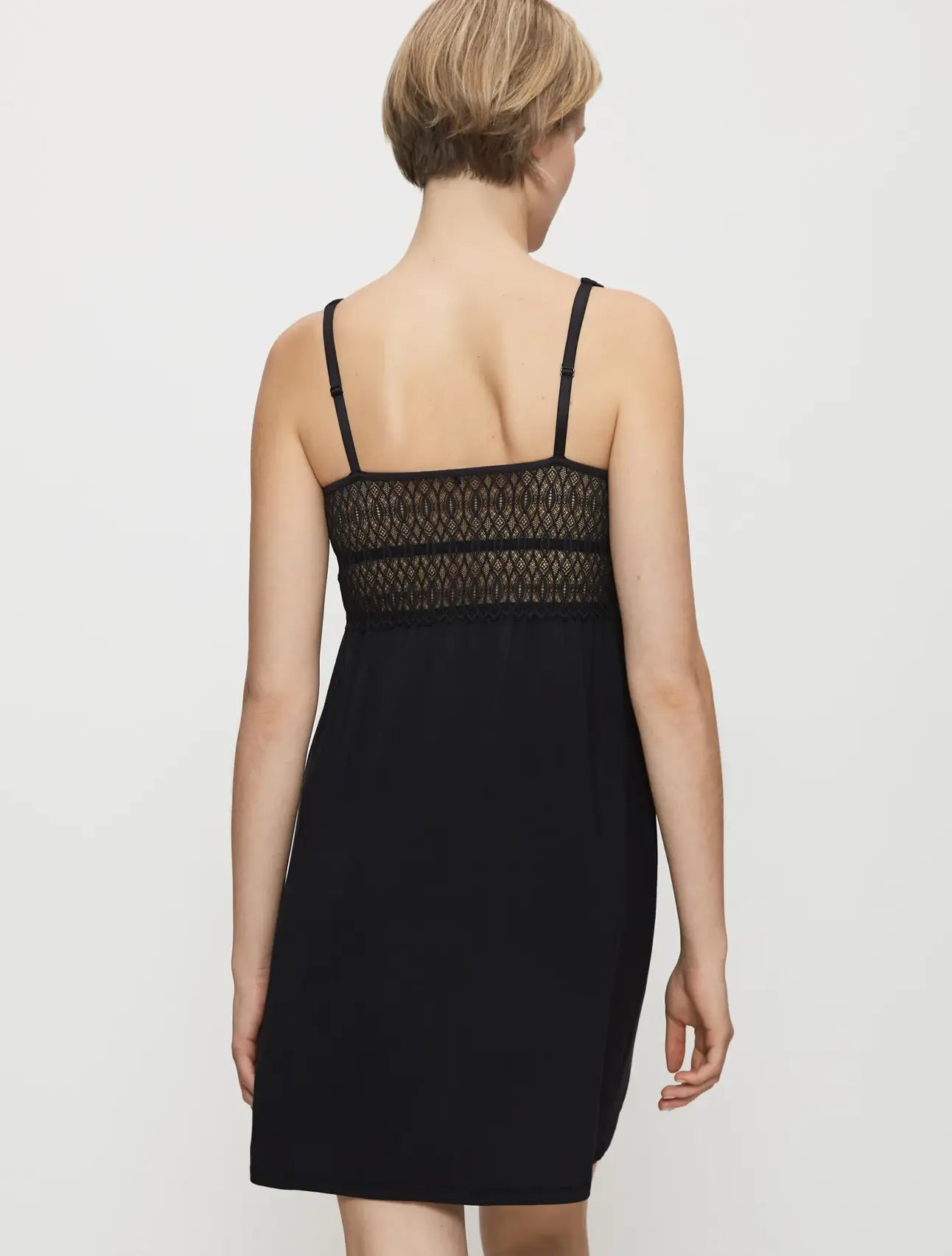 Triumph spaghetti nachthemd - Aura Spotlight NDK 01 X - zwart