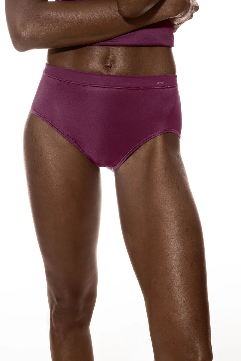 Mey Tailleslip - Emotion 59209 - Barbados Cherry (1125)