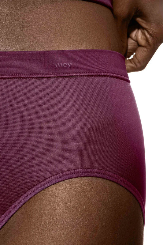 Mey Tailleslip - Emotion 59209 - Barbados Cherry (1125)