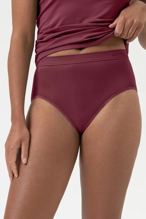 Mey Tailleslip - Emotion 59209 - kleur Boysenberry (1725)