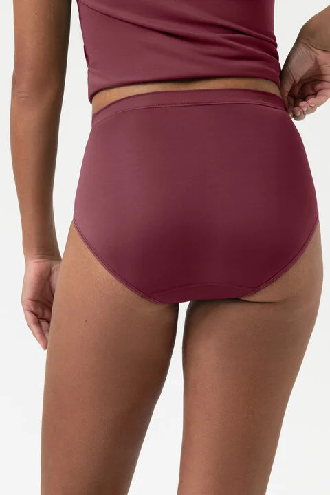 Mey Tailleslip - Emotion 59209 - kleur Boysenberry (1725)