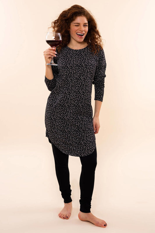 Charlie Choe Dames Nachthemd Bigshirt - O57183-38 - Zwart leaves
