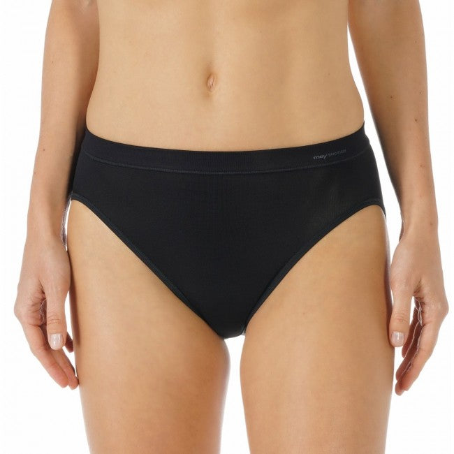 Mey slips emotion 59201