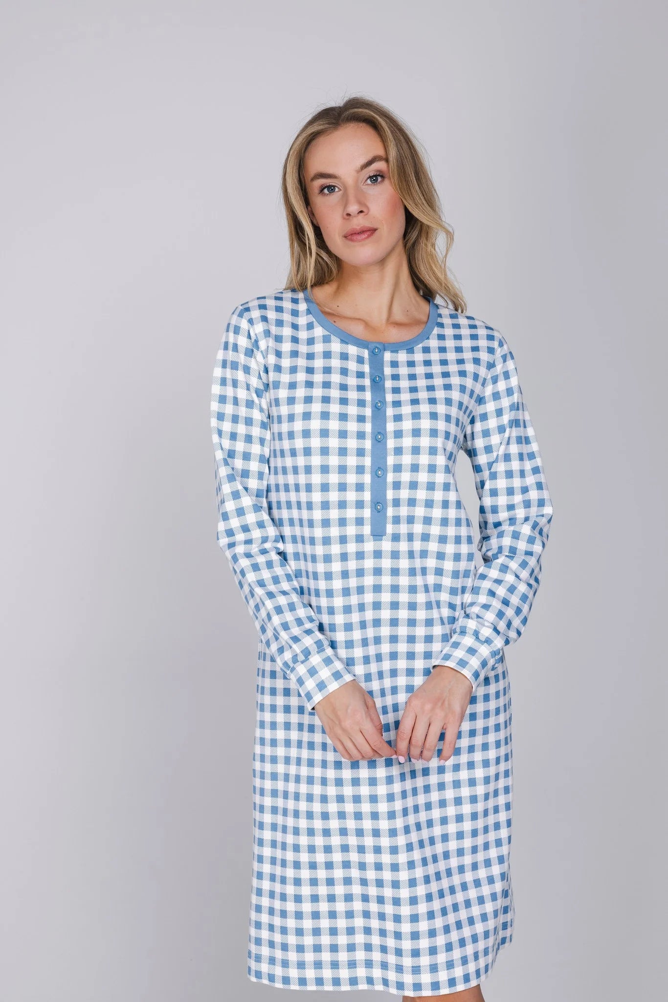 Pastunette lang nachthemd serie Blue Cottage - 111262-164-1 - Blauw