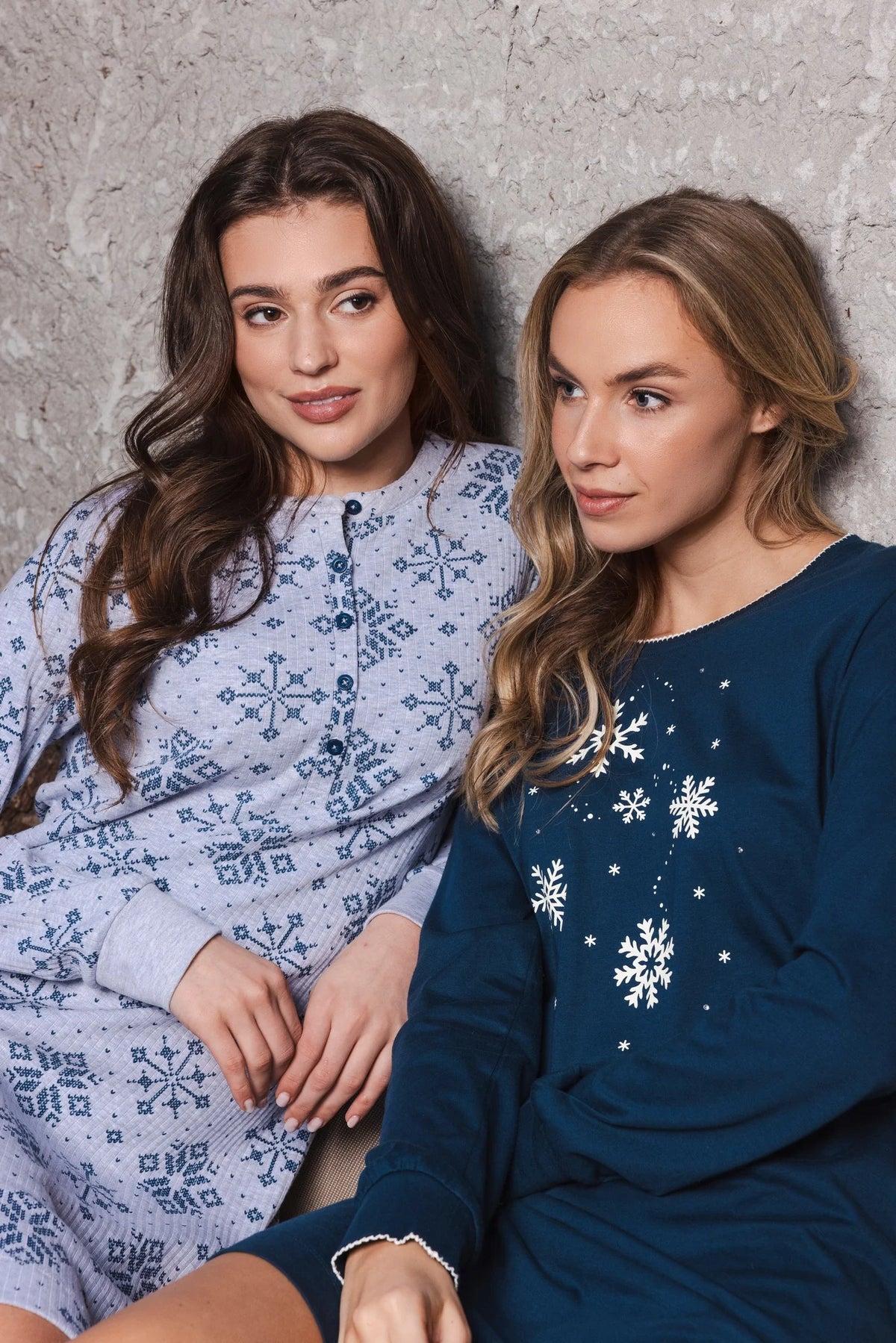 Rebelle nachthemd met boorden serie Snowy Sparkles - 111262-630-1 - Donker Blauw