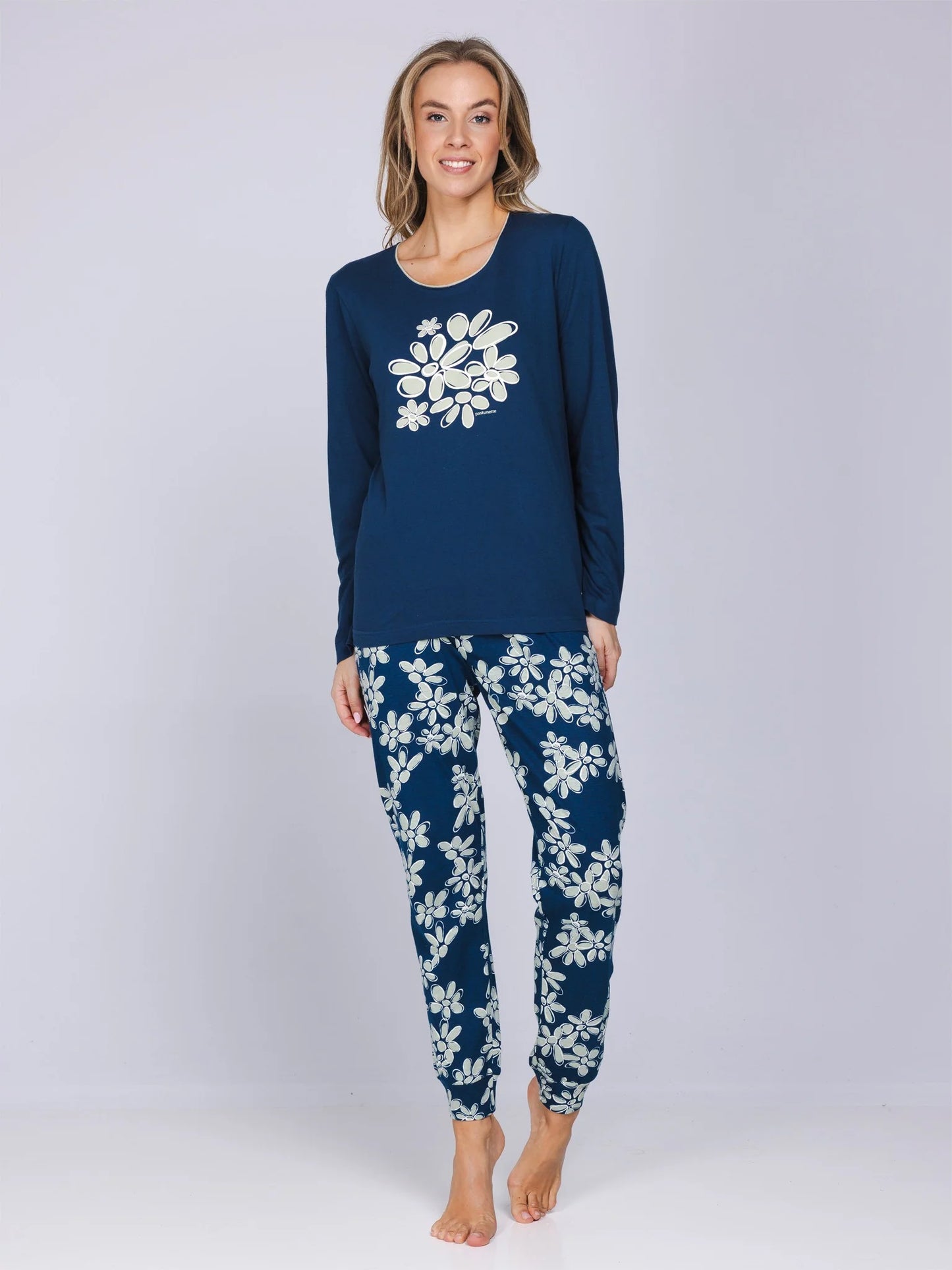 Pastunette Pyjama serie Nordic Bloom - 121262-146-2 - Donker Blauw