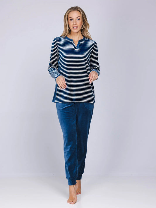 Pastunette Pyjama met boorden van velours - Nordic Bloom 121262-158-1 - Donker blauw