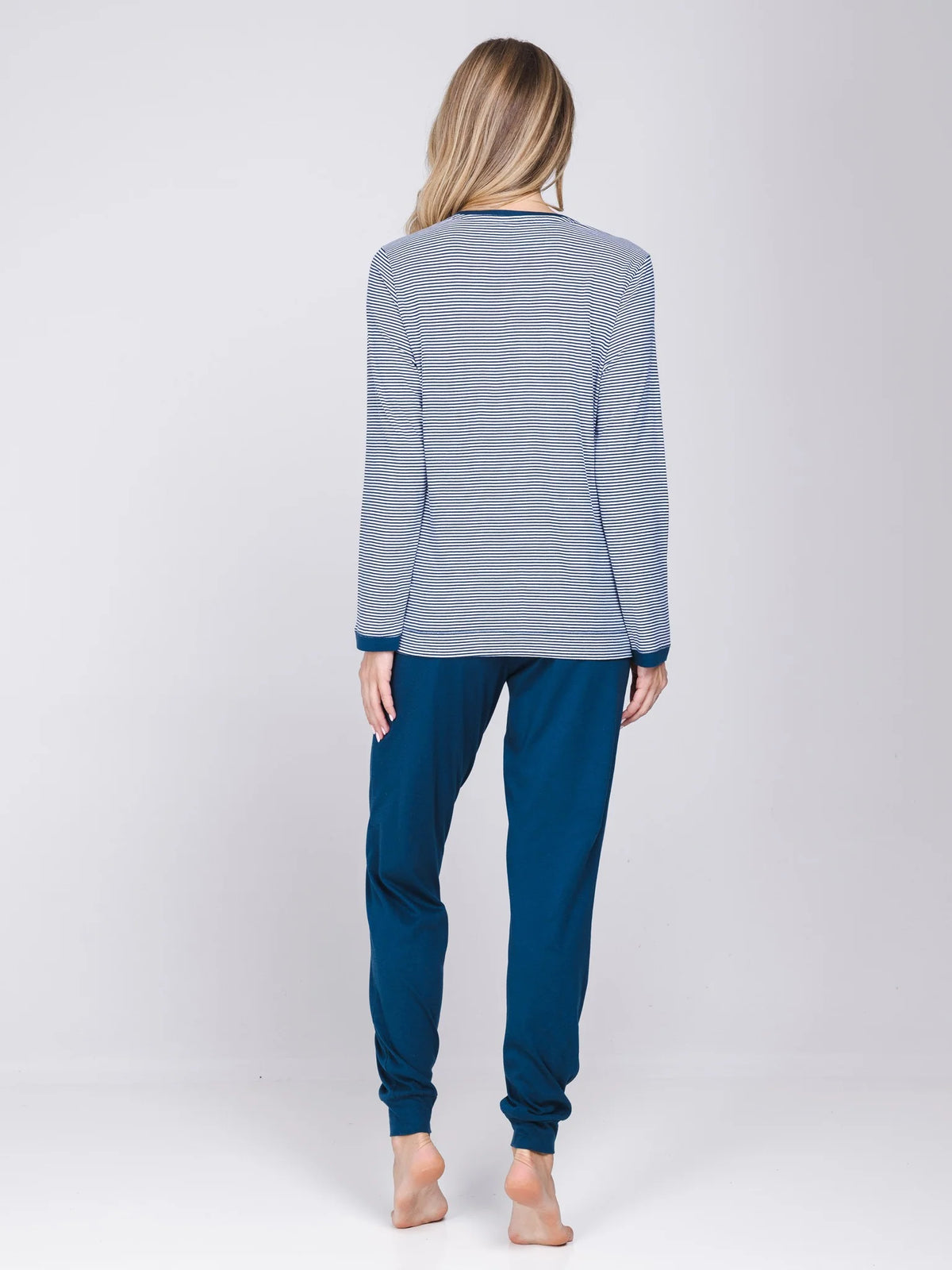 Rebelle Pyjama met boorden serie Snowy Sparkles - 121262-632-1 - Donker Blauw