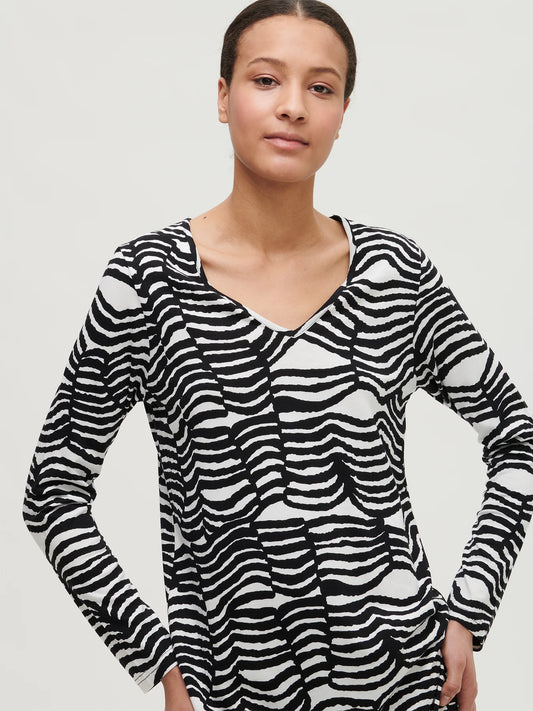 Nanso lang nachthemd met wave print - 28100 UNNA - 1595 zwart/wit