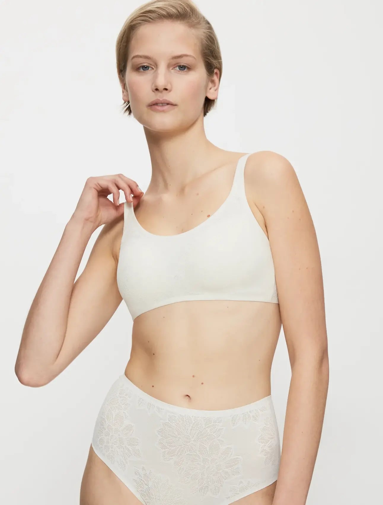 Triumph Flex Smart Pull-on BH Top Ex damesbeha, lila , 80 Triumph Flex Smart Pull-on BH Top Ex damesbeha, lila , 80