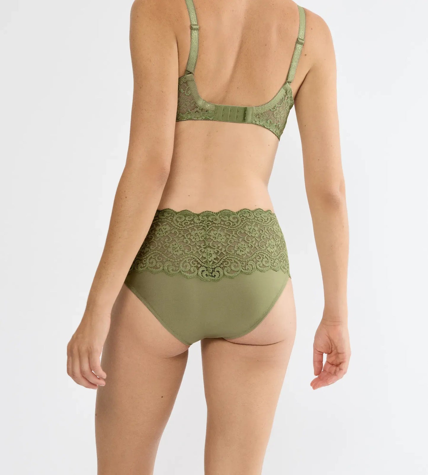 Triumph Tailleslip - Amourette maxi -  Olive gold 7855