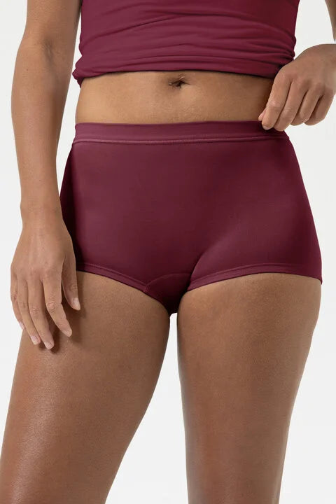 Mey short - Emotion 59218 - Kleur Boysenberry (1725)