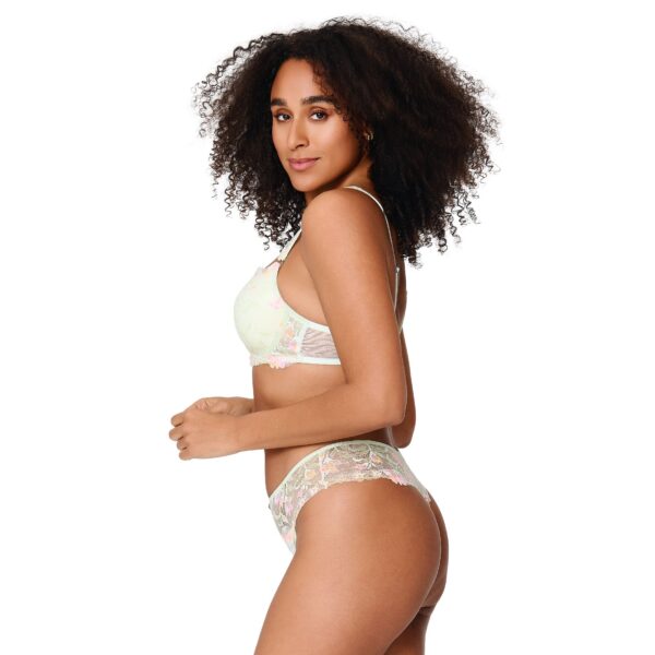 LingaDore String met kant - 8305T - Canary Green (357)