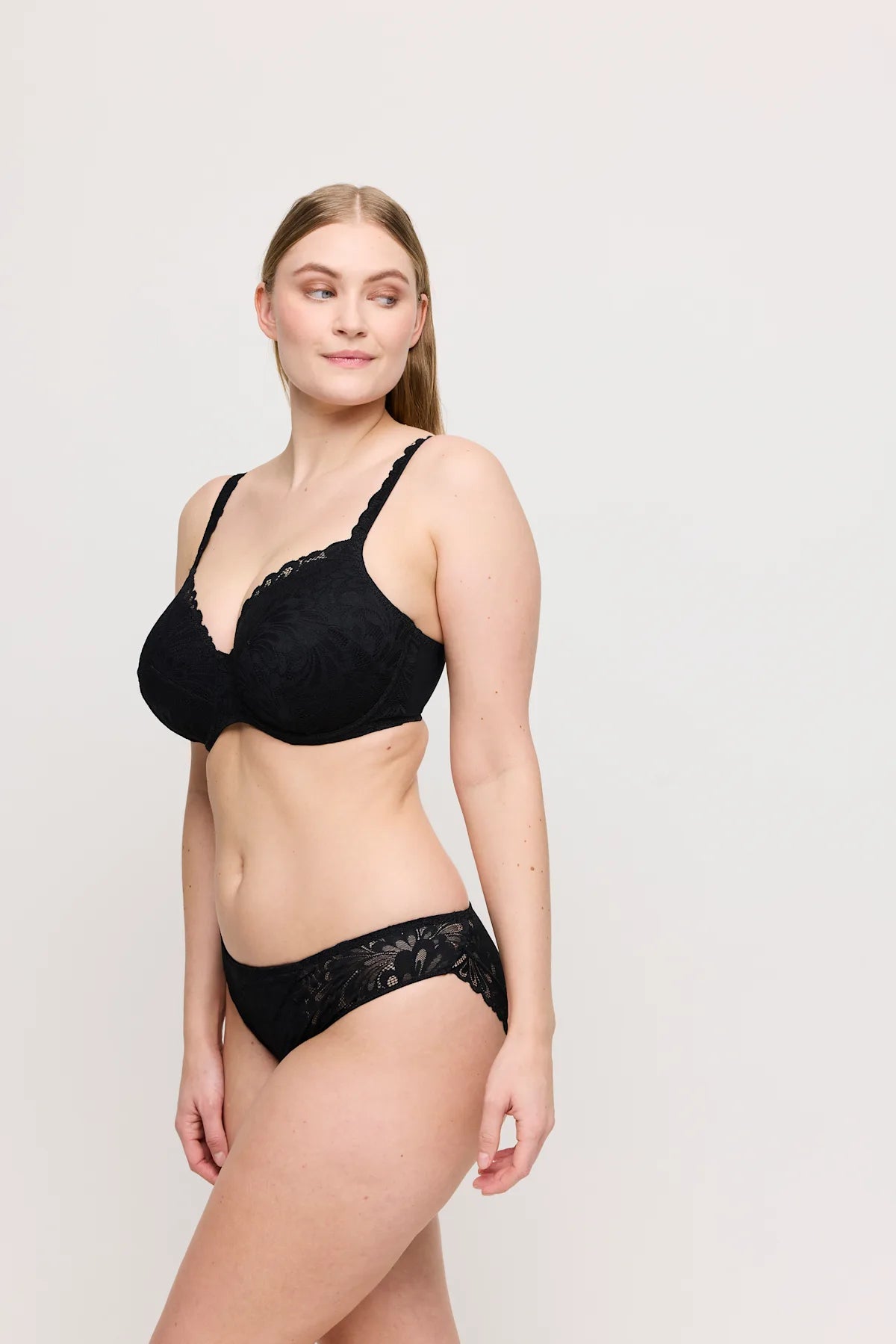 Prima Donna Twist hartvorm mousse BH - Rupi 0242470 - Zwart