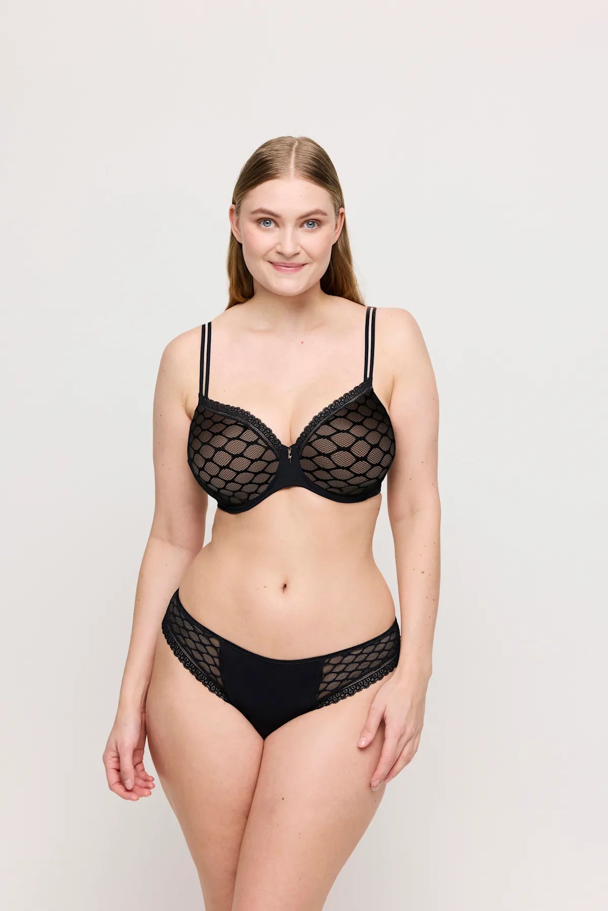 Prima Donna Twist string - Nako 0642490 - Zwart