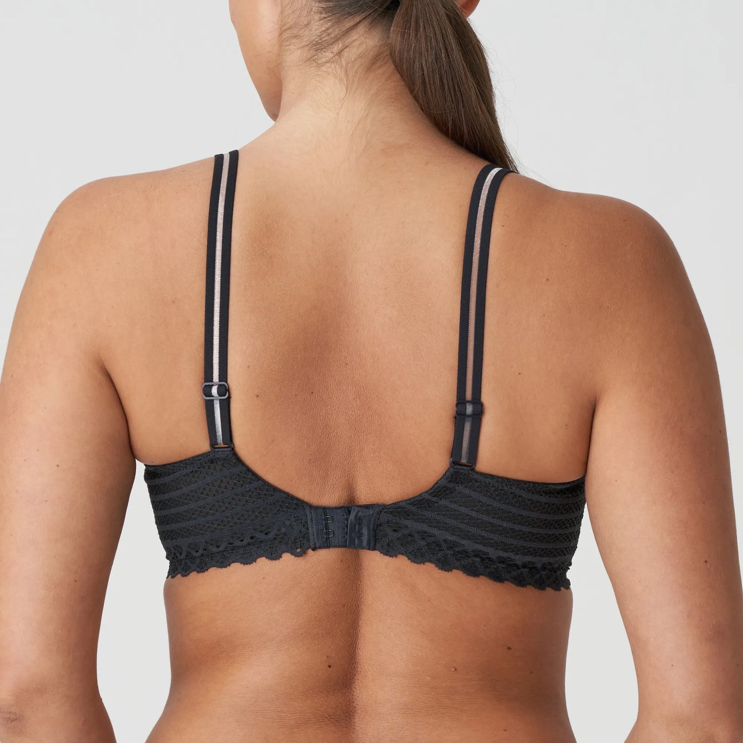 Prima Donna Twist Mousse Bh Hartvorm - East end 0241930 - 2 kleuren
